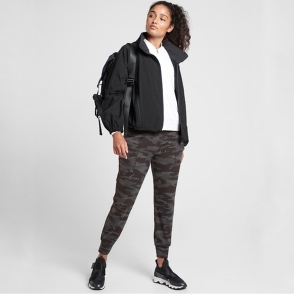 Athleta Salutation‎ Camo Jogger Black - Picture 6 of 13